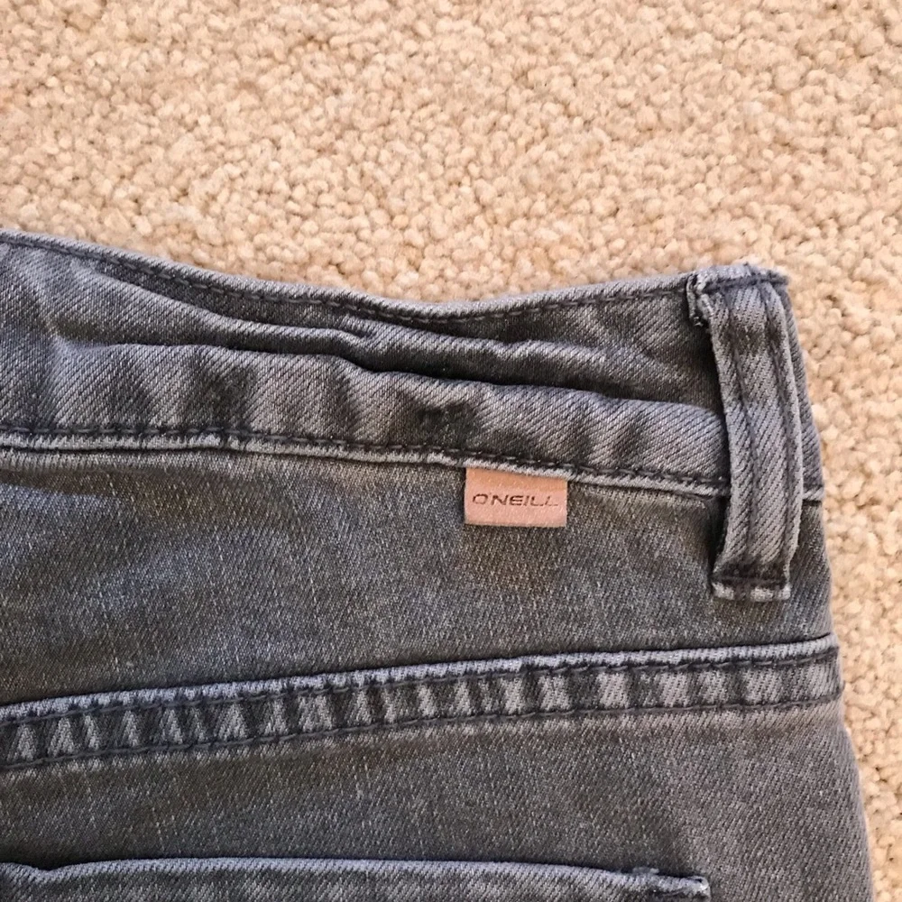 ONeill Skinny Jeans NEW Womens Size 0 Waist 24 Smoke Grey Anthony - Picture 13 of 16